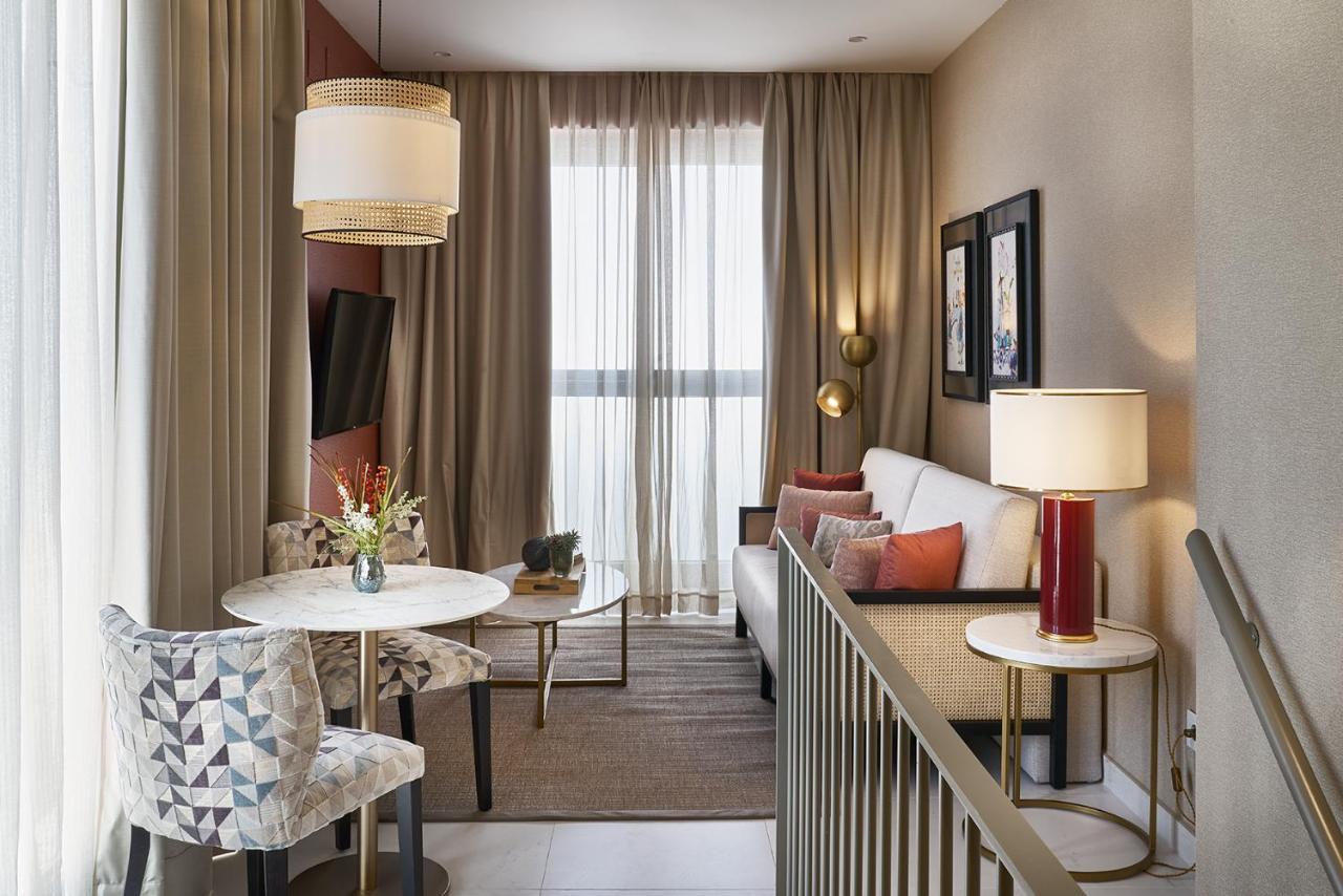 Vincci Molviedro Suites Apartments Sevilla Bagian luar foto